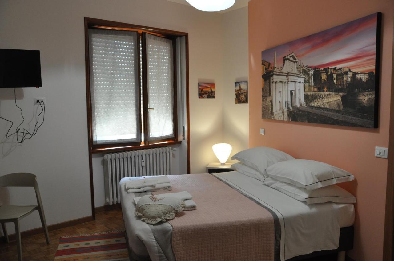 Citywalls Guest House 베르가모 외부 사진