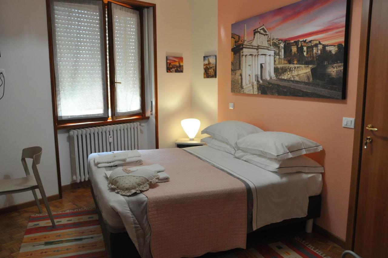 Citywalls Guest House 베르가모 외부 사진